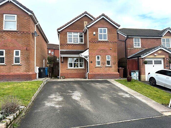 3 Bedroom Detached House For Sale In Ferguson Way, Oldham, OL4