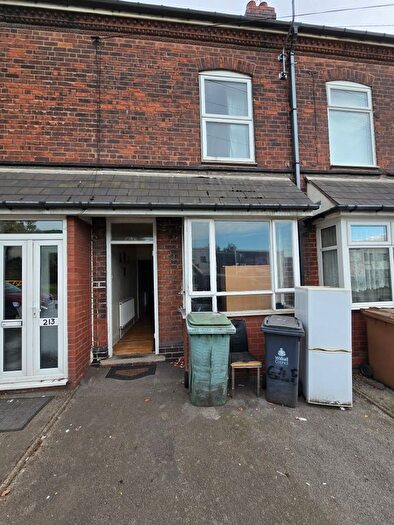 3 Bedroom Terraced House To Rent In Darlaston Road, Walsall, WS2