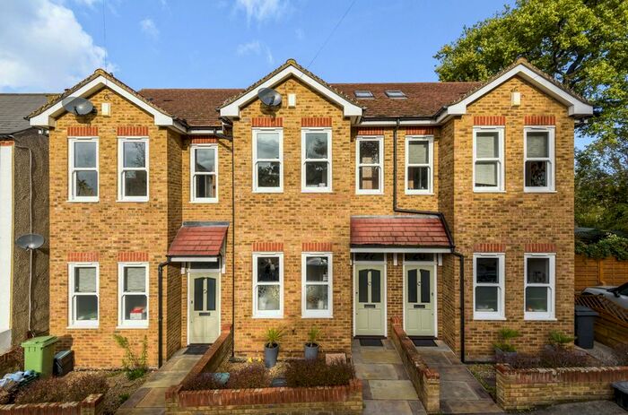 3 Bedroom Terraced House To Rent In Lansdowne Road, Bromley, BR1