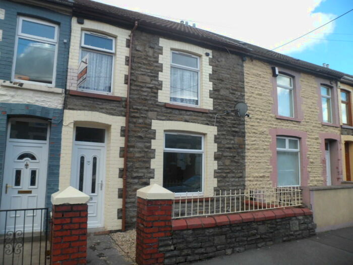 3 Bedroom Terraced House To Rent In Thomas Street Penygraig - Tonypandy, CF40