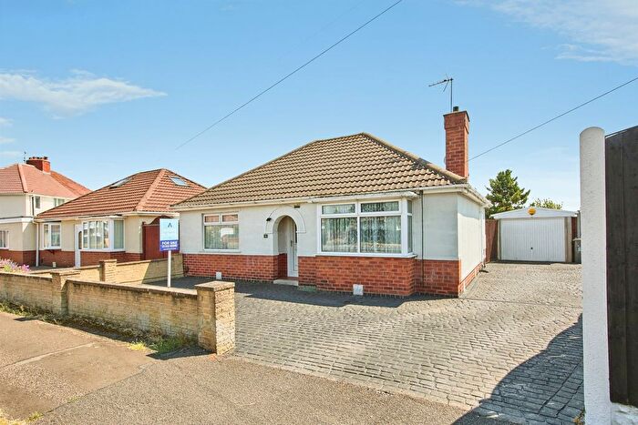 2 Bedroom Detached Bungalow For Sale In Holbrook Road, Alvaston, Derby, DE24