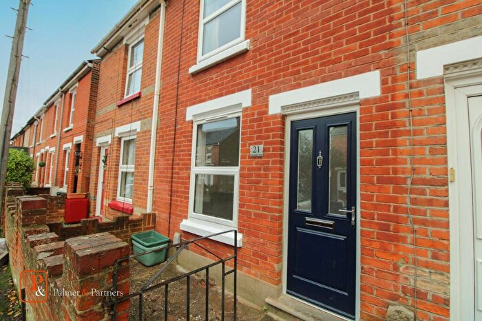 2 Bedroom Terraced House To Rent In King Stephen Road, Colchester, Essex, CO1