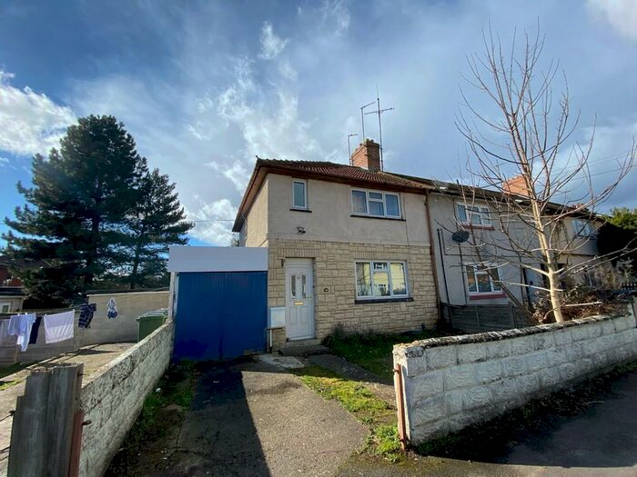 3 Bedroom Semi-Detached House To Rent In Arnold Road, Oxford, OX4