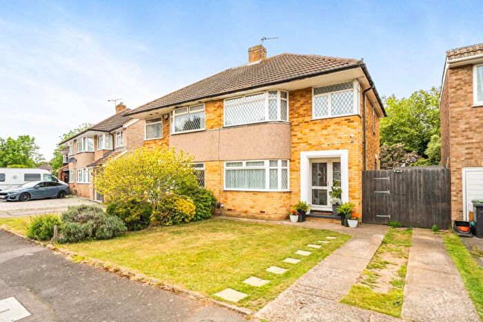 3 Bedroom Semi-Detached House For Sale In Sedley Close, Aylesford, ME20