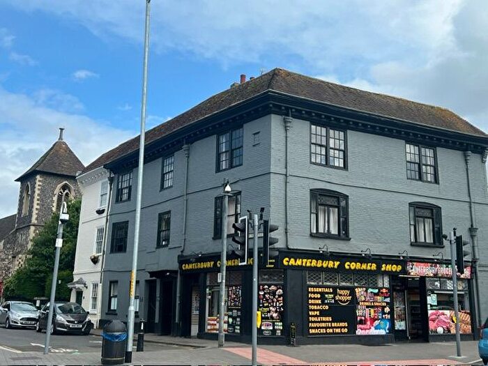 2 Bedroom Flat To Rent In Lower Bridge Street, Canterbury, CT1