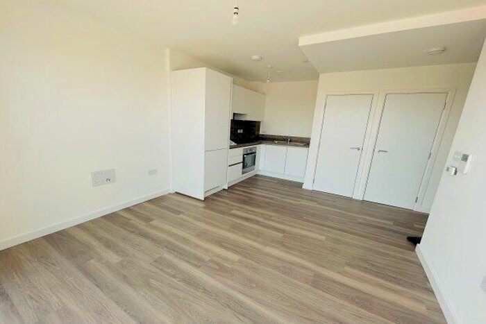1 Bedroom Flat To Rent In Cornwell House, London, E6
