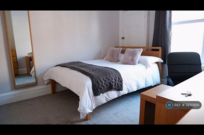 3 Bedroom Terraced House To Rent In Hartopp Road, Leicester, LE2