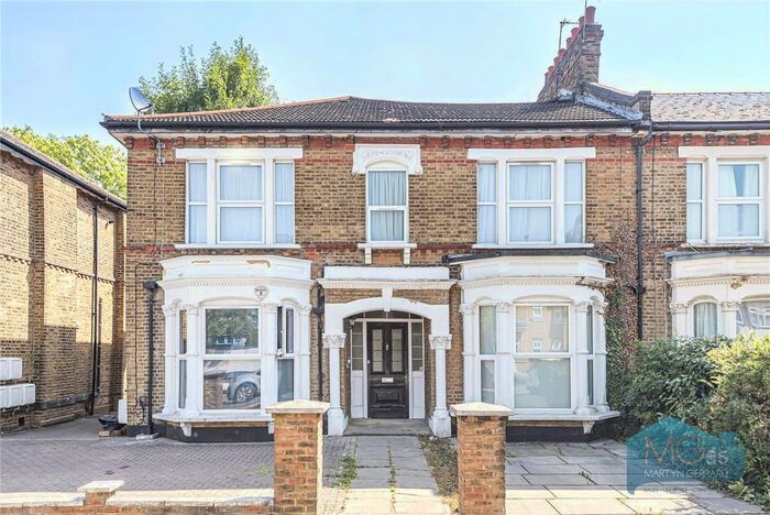 2 Bedroom Flat To Rent In Sunningfields Road, Hendon, London, NW4