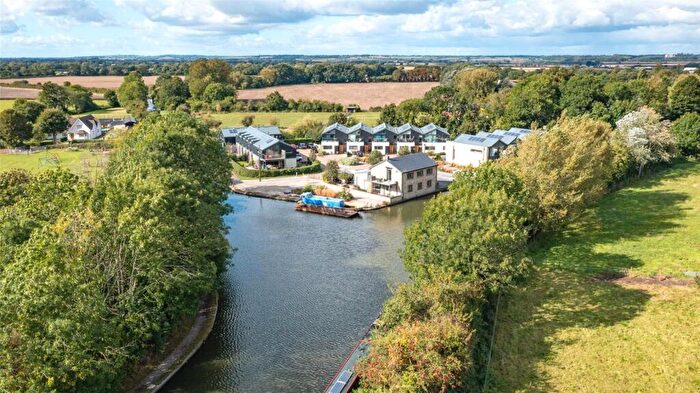 3 Bedroom Terraced House For Sale In Marsworth Wharf, Marsworth, Tring, Hertfordshire, HP23