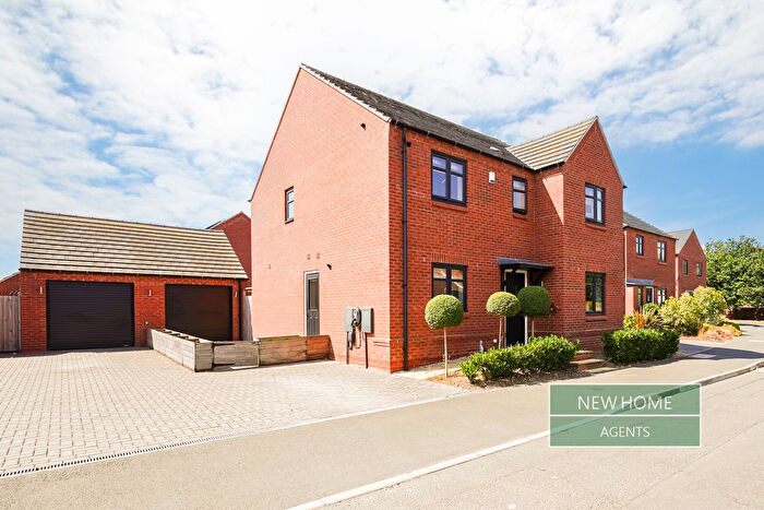 4 Bedroom Detached House For Sale In Mill Field Close, Burton Joyce, Nottingham, NG14