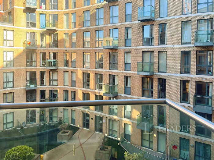 1 Bedroom Apartment To Rent In I-Land, Essex Street, Birmingham, B5