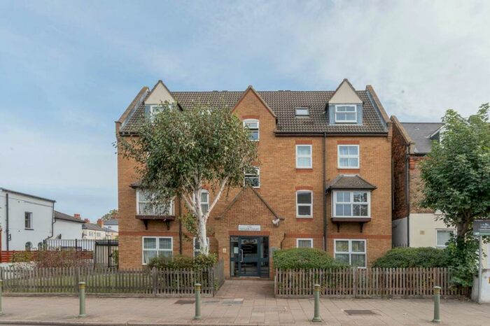 1 Bedroom Flat To Rent In Taylor Court, Elmers End Road, London, , Penge, London, SE20