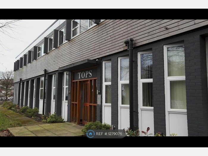 1 Bedroom Flat To Rent In Ravenscliffe Road, Stoke-On-Trent ST7