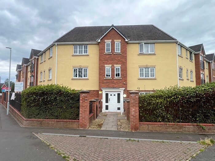 2 Bedroom Flat For Sale In Stanley Road, Bushbury, Wolverhampton, WV10