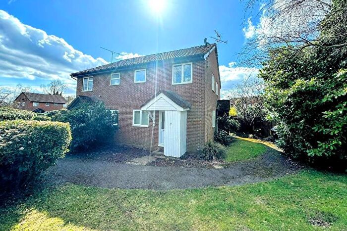 1 Bedroom Terraced House To Rent In Goldsworth Park, GU21