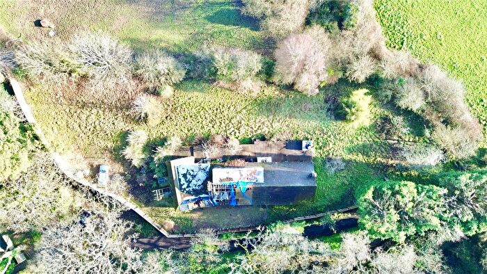 5 Bedroom Detached House For Sale In Hayes Lane, Wokingham, Berkshire, RG41