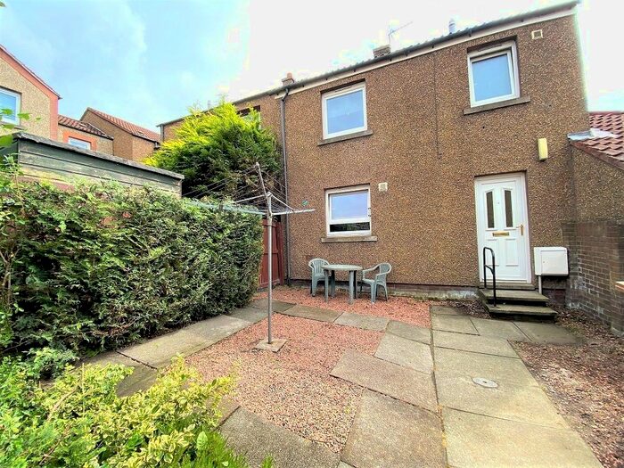 2 Bedroom Terraced House To Rent In Kirklands, Dunfermline, KY12