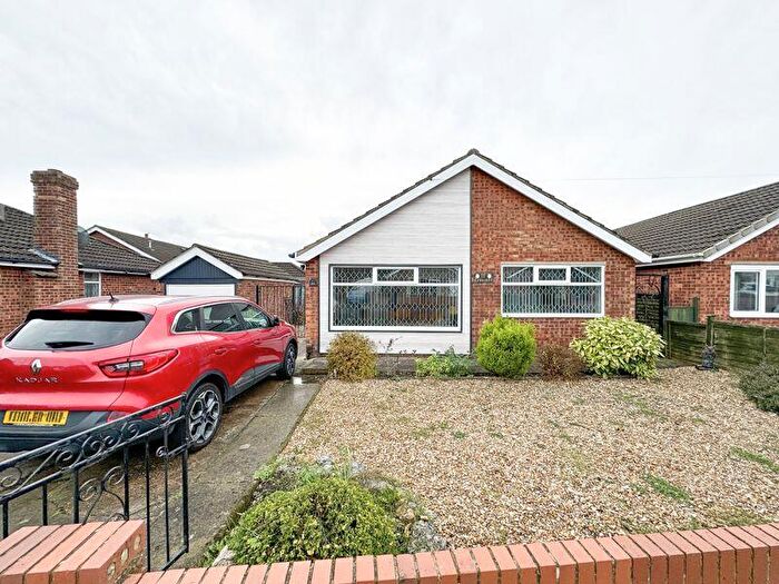 3 Bedroom Detached Bungalow For Sale In The Crescent, Holton Le Clay, DN36