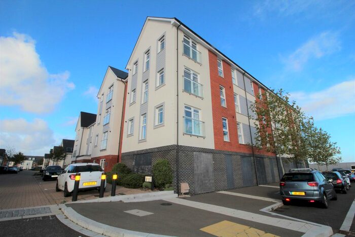 2 Bedroom Flat To Rent In Jefferson Avenue, Poole BH15