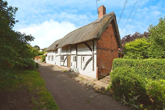 2 Bedroom Cottage For Sale In Green Lane, Church Lawford, Rugby, CV23