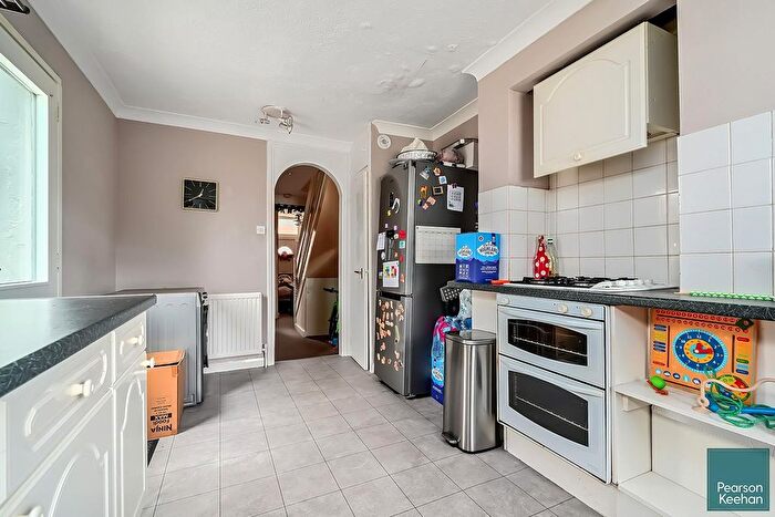 3 Bedroom Terraced House For Sale In Payne Avenue, Hove, BN3