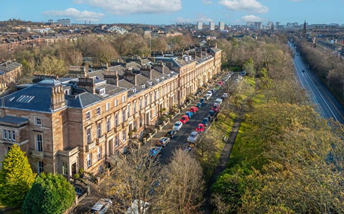 3 Bedroom Flat To Rent In Kirklee Terrace, Kelvinside, Glasgow, G12