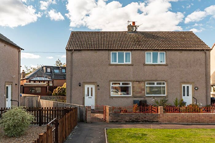 2 Bedroom Villa For Sale In Quarryfoot Gardens, Bonnyrigg, EH19