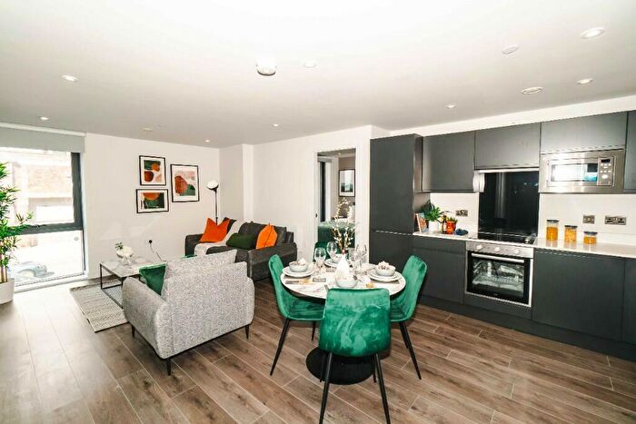 2 Bedroom Apartment To Rent In The Summit Parliament Street, Liverpool, Merseyside, L8