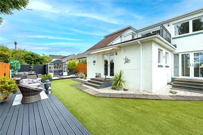 4 Bedroom Detached House For Sale In Hawthorn Bank, Carnock, Fife, KY12
