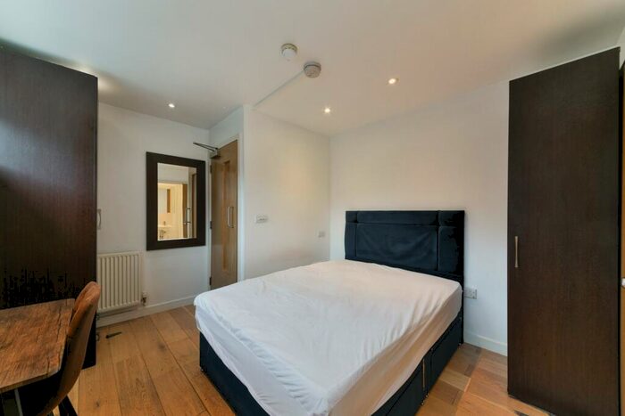 Apartment To Rent In The Quarters, Kilburn, London, NW6
