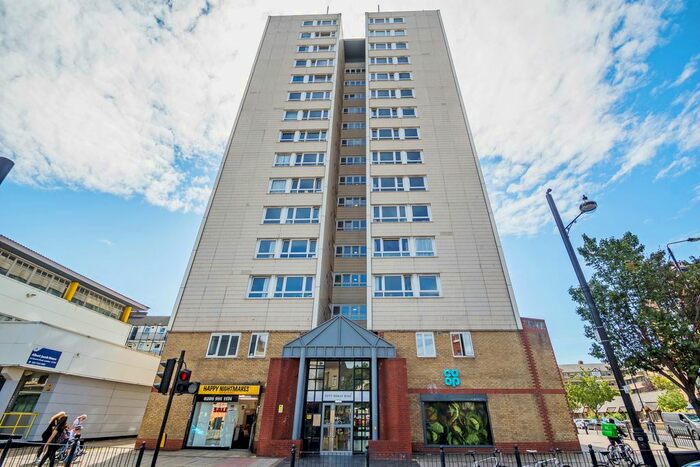 2 Bedroom Flat To Rent In Roman Road, Bethnal Green, E2