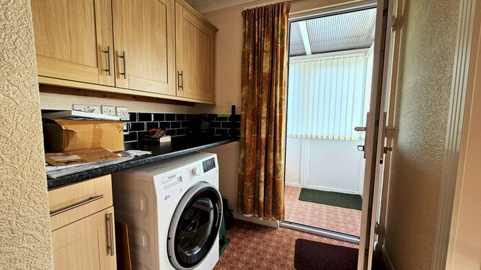 2 Bedroom Detached House For Sale In Roughtor View, Planet Park, Delabole, PL33