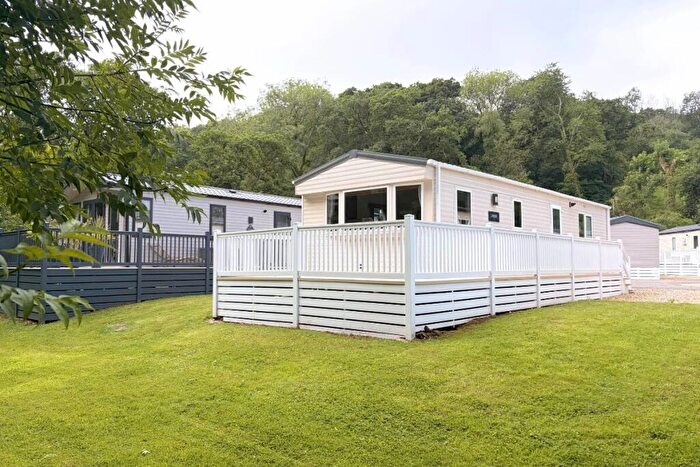 2 Bedroom Caravan For Sale In Abi Lomond, Notter Bridge Holiday Park, Saltash, Cornwall, PL12