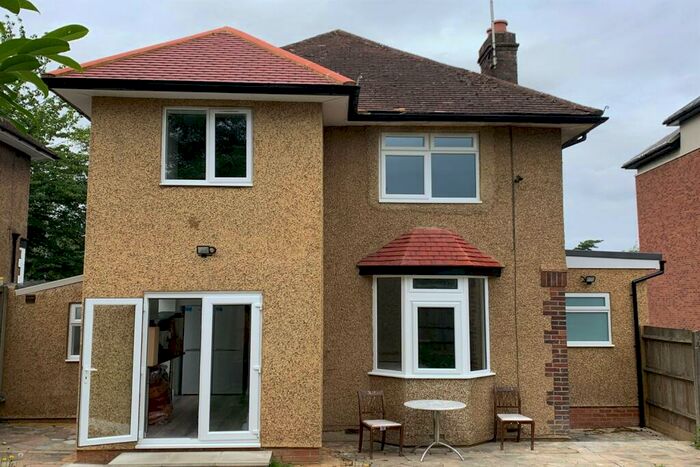 5 Bedroom Detached House To Rent In Watford Way, Hendon, NW4