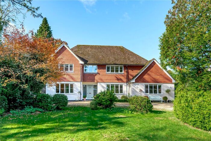 4 Bedroom Detached House For Sale In Knights Lane, Ball Hill, Newbury, Berkshire, RG20