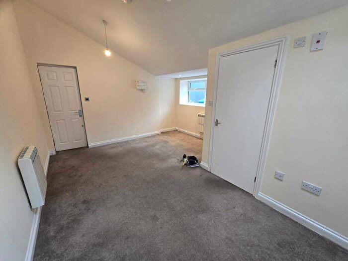 5 Bedroom Maisonette To Rent In York Place, Brighton, BN1