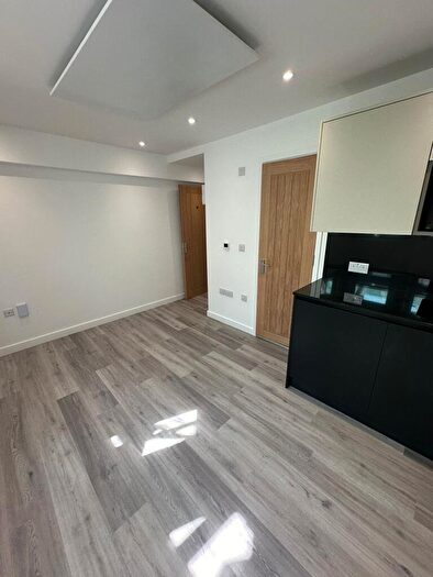 Studio To Rent In Middle Street, Brighton, BN1