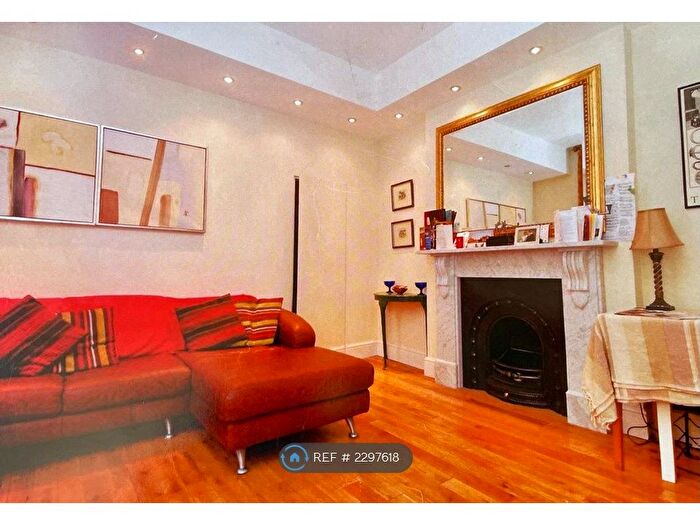2 Bedroom Terraced House To Rent In Shorrolds Road, London, SW6
