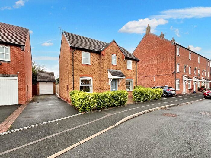 3 Bedroom Detached House For Sale In Ovaldene Way, Stoke-On-Trent, ST4