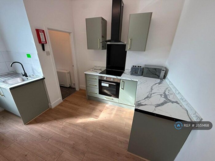 2 Bedroom Flat To Rent In Topping St, Blackpool, FY1