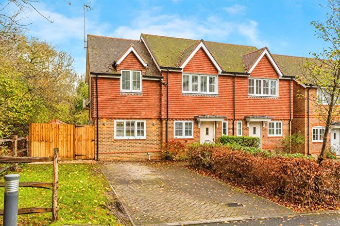 3 Bedroom Semi Detached House For Sale In Mill Rose Way, Burgess Hill, RH15