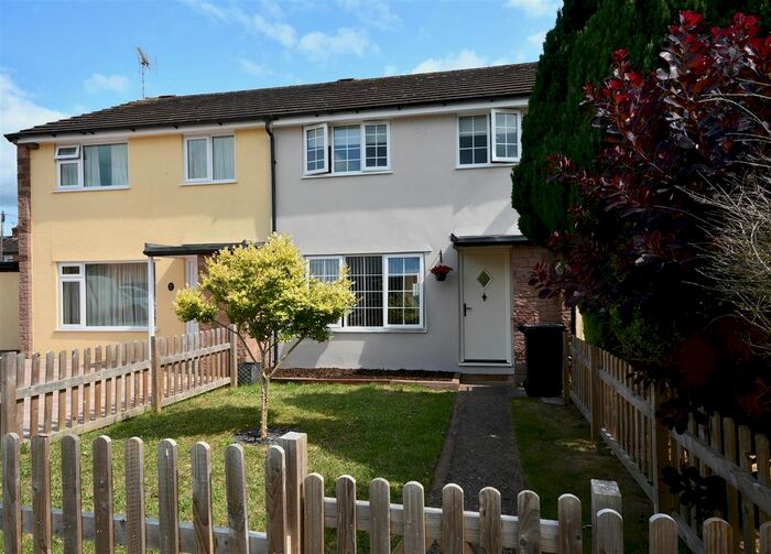 3 Bedroom Terraced House For Sale In Four Acre Mead, Bishops Lydeard, Taunton, TA4