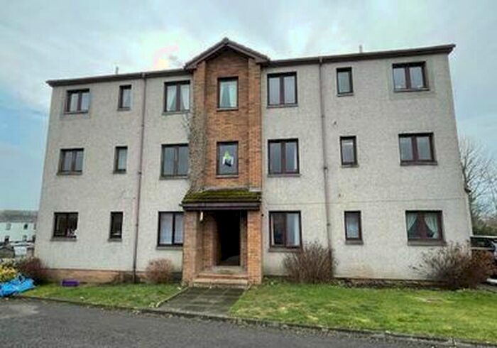 2 Bedroom Flat To Rent In Ruthven Park, Auchterader, PH3