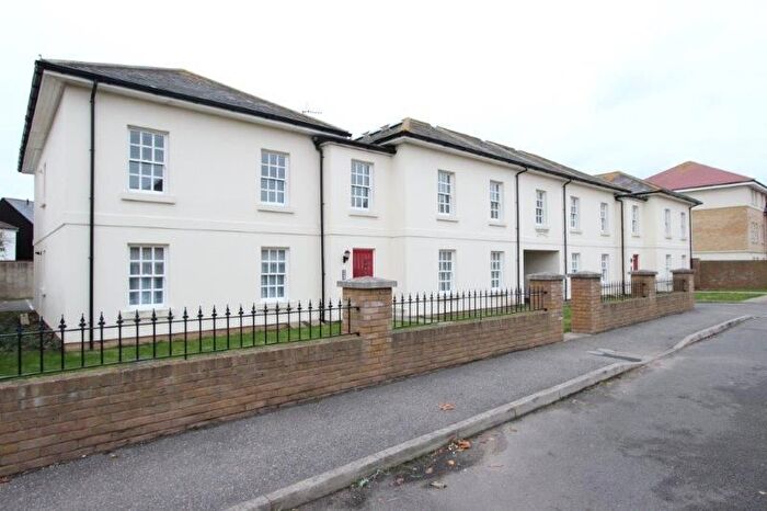2 Bedroom Flat To Rent In Ardent Avenue, Walmer, CT14