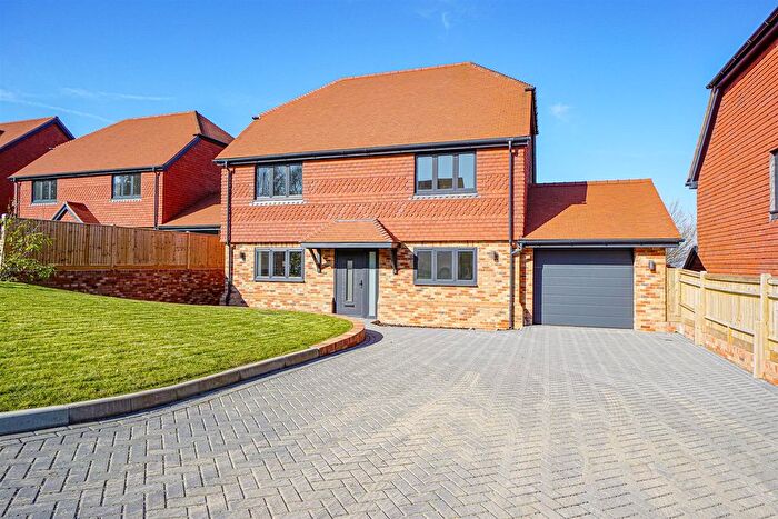 5 Bedroom Detached House For Sale In Bradshaw Close, Winchelsea Road, Guestling, Hastings, TN35