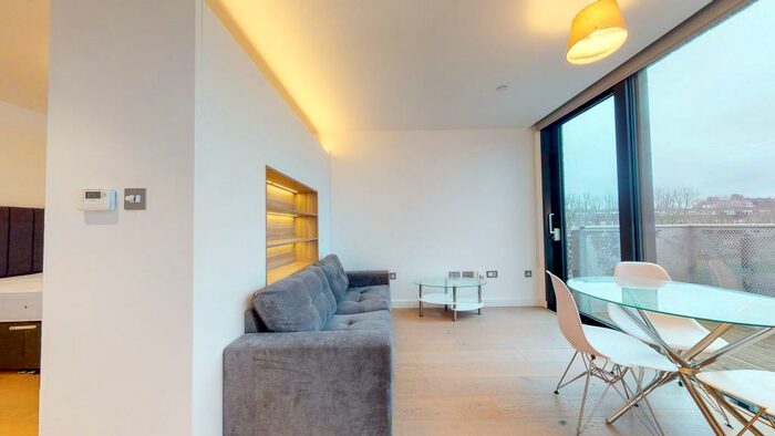 Studio To Rent In Highgate Hill, N19