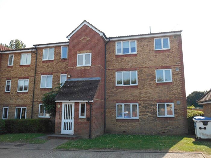 1 Bedroom Flat To Rent In Scammell Way, Watford, WD18