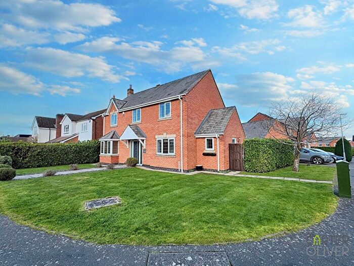 4 Bedroom Detached House For Sale In Lychgate Close, Burbage, LE10