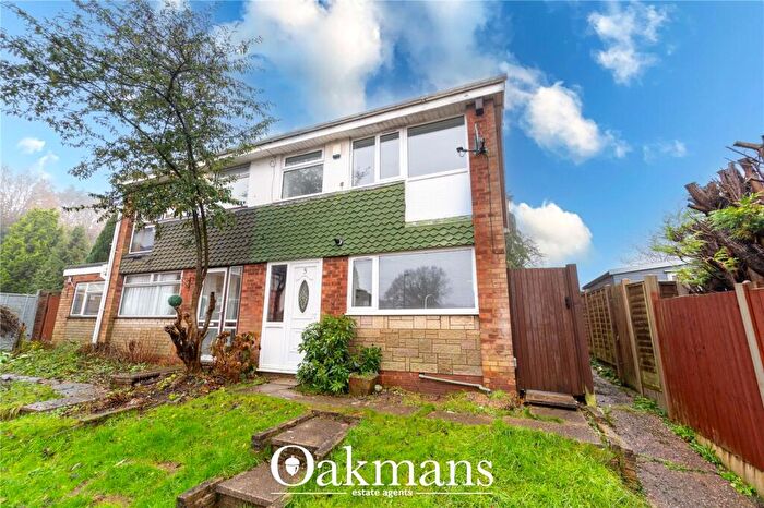 3 Bedroom Semi-Detached House To Rent In The Knoll, Birmingham, B32
