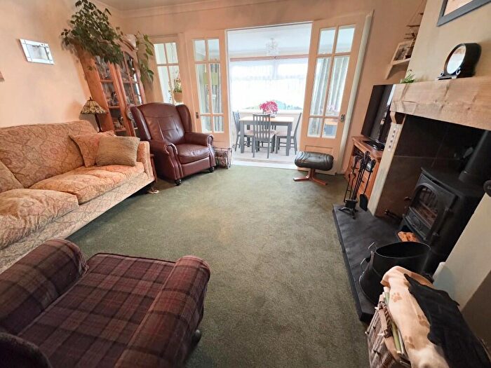 2 Bedroom Terraced Bungalow For Sale In Karen Close, Bideford, Devon, EX39